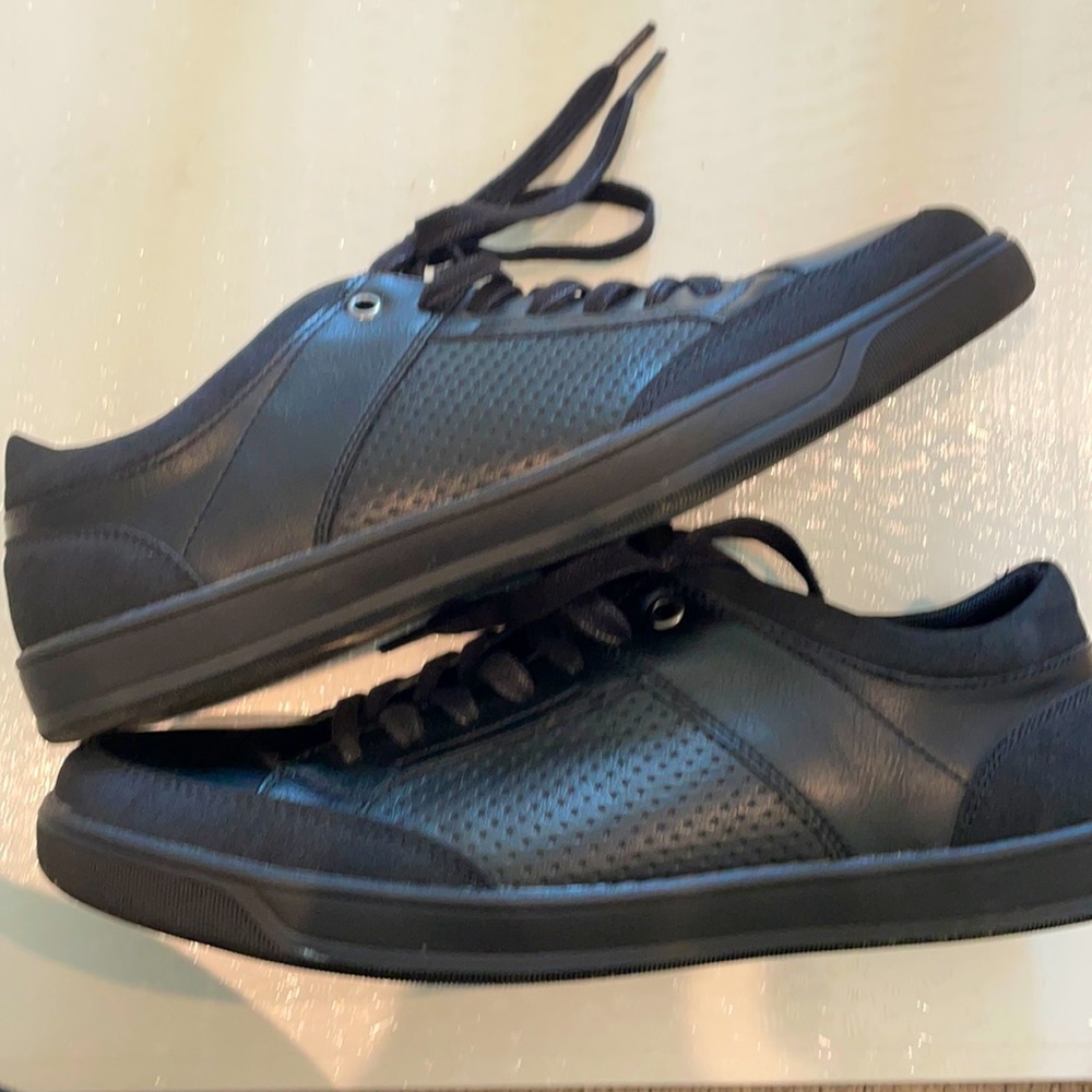 Boys George dress shoe size 7W
